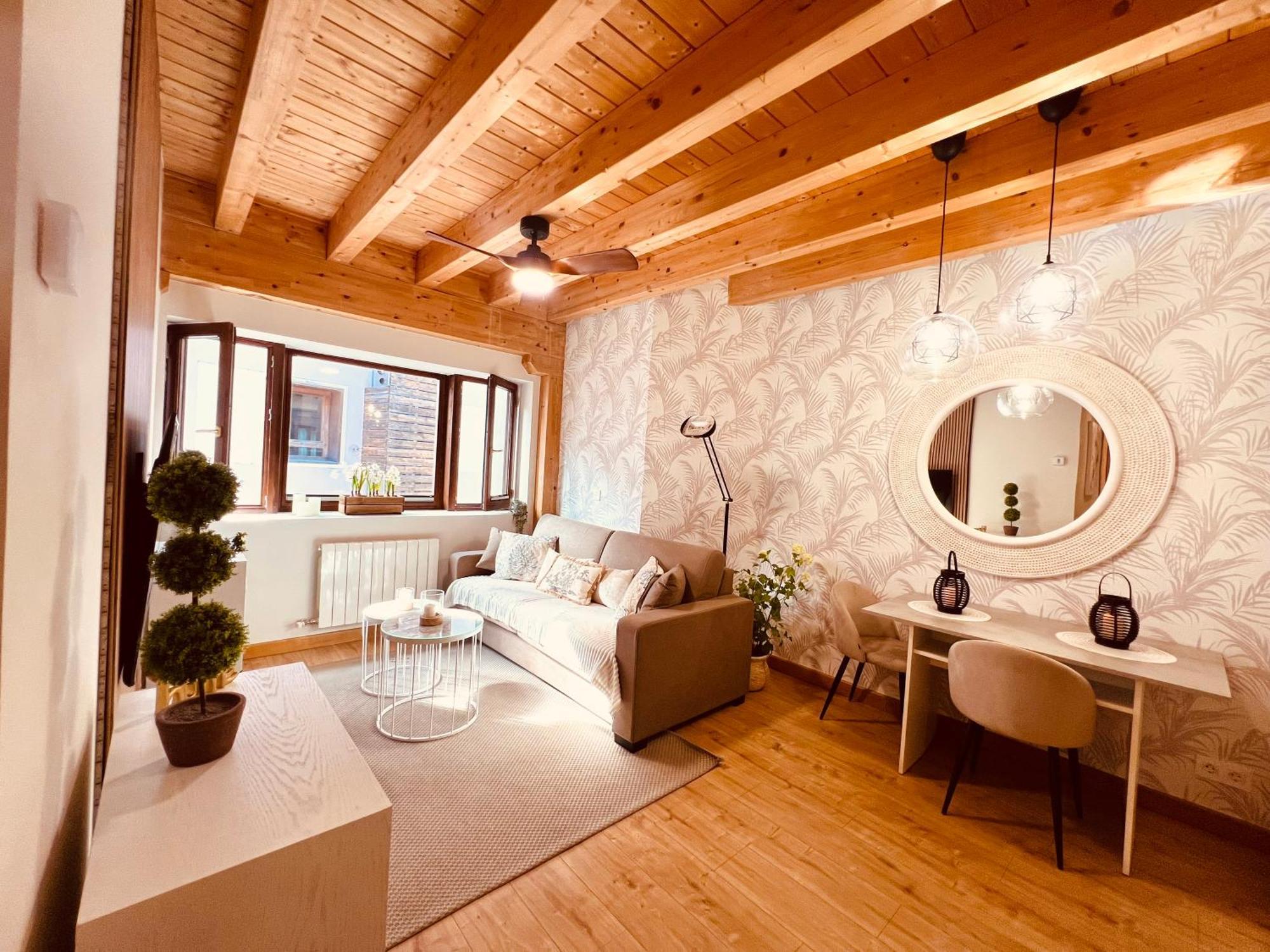 El Capricho De Claudia_ Apartamentos Burgos Catedral Exteriör bild